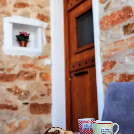 Kontoudi's House Вилла *